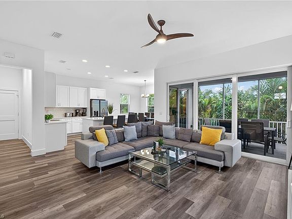 4th image of 7753 Victoria Cove CT