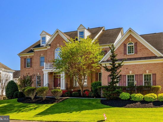 8534 Link Hills Loop, Gainesville, VA 20155