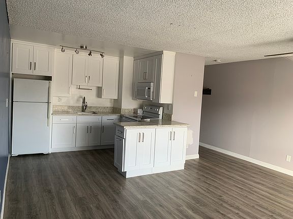 5th image of 5585 E Pacific Coast Hwy Unit 226