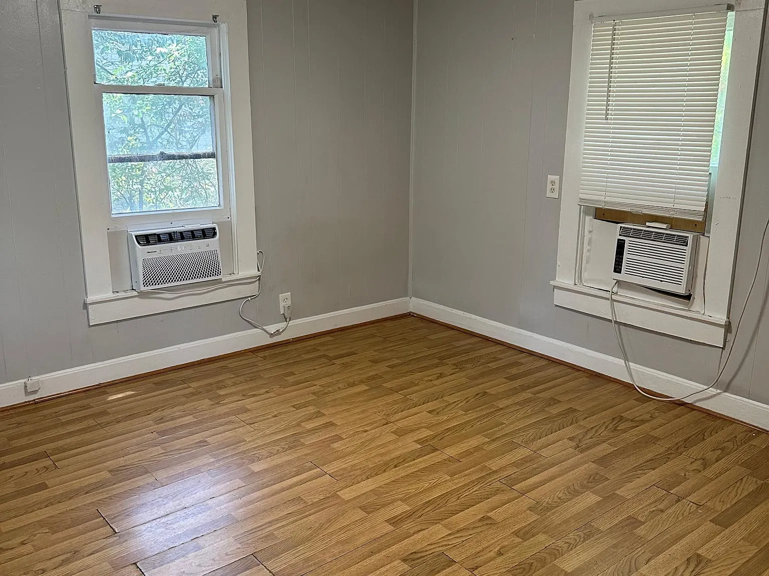 Studio, 500 sqft, $800 — Photo 3