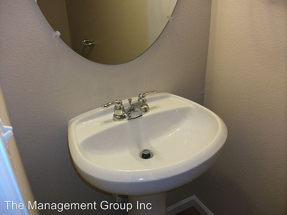 4th image of 8006 NE 20th St