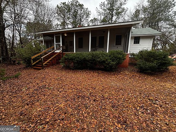 5th image of 189 White Oak Campground Rd