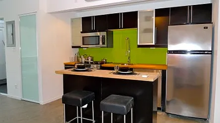 Sold by Hello Living LLC