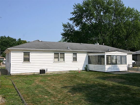 4th image of 10050 S Kolin Ave