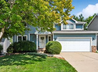 373 58th Ct, West Des Moines, IA 50266
