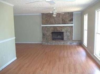 2nd image of 108 Golden Hills Dr
