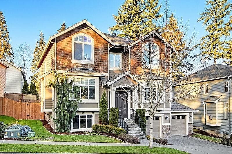 1st image of 13540 NE 200th St