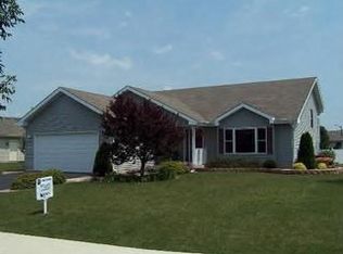 1342 W Cap Cir, Bourbonnais, IL 60914