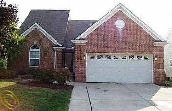 1st image of 1304 Oaklawn Dr