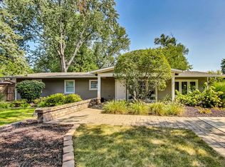 3204 N Salk Rd, Arlington Heights, IL 60004