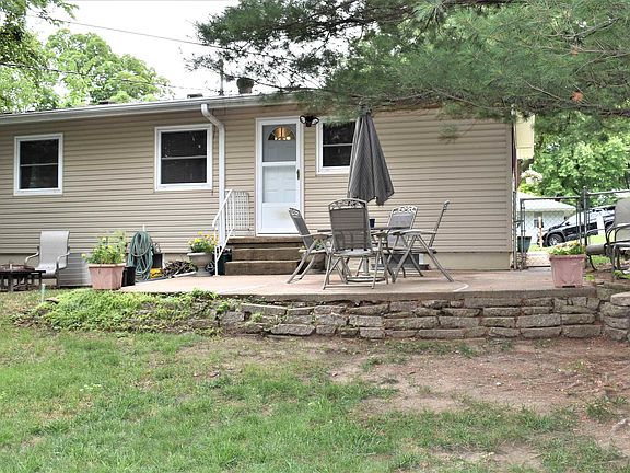 4th image of 1717 Helmer St