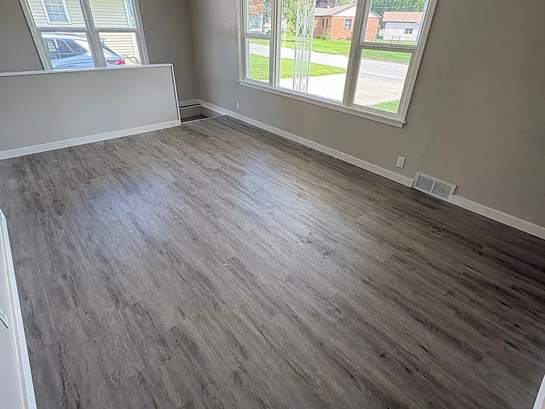 1745 Sager Ave — Photo 6
