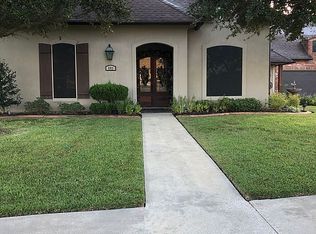 403 Green Springs Rd, Youngsville, LA 70592