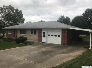 4436 Columbus Rd, Quincy, IL 62305