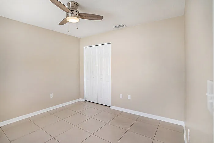 12712 Longcrest Dr — Photo 20