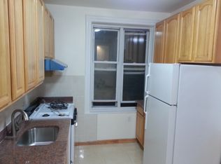 1810 E 2nd St APT 2R, Brooklyn, NY 11223