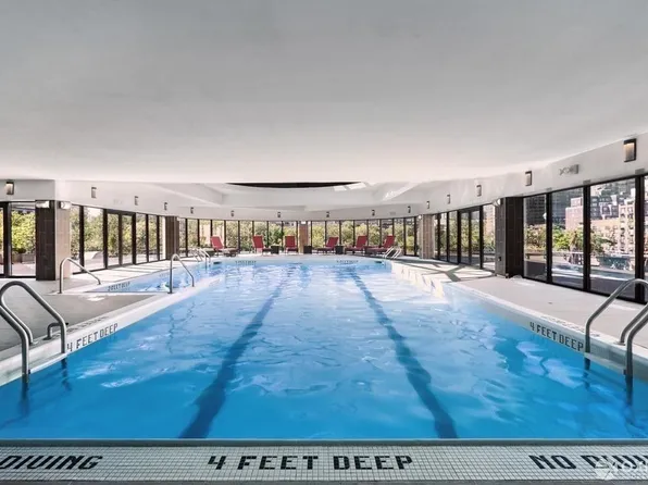 330 East 38th Street image 7 of 20