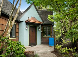 3027 NE Ainsworth St, Portland, OR 97211