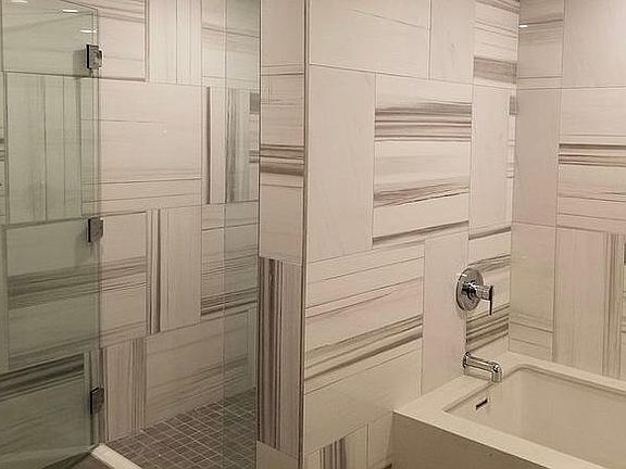 5th image of 1115 Cardiff Ave #210