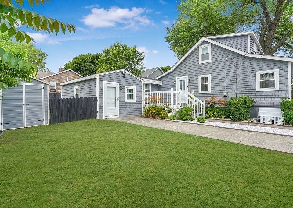99 Pond St, Swansea, MA 02777 Zillow