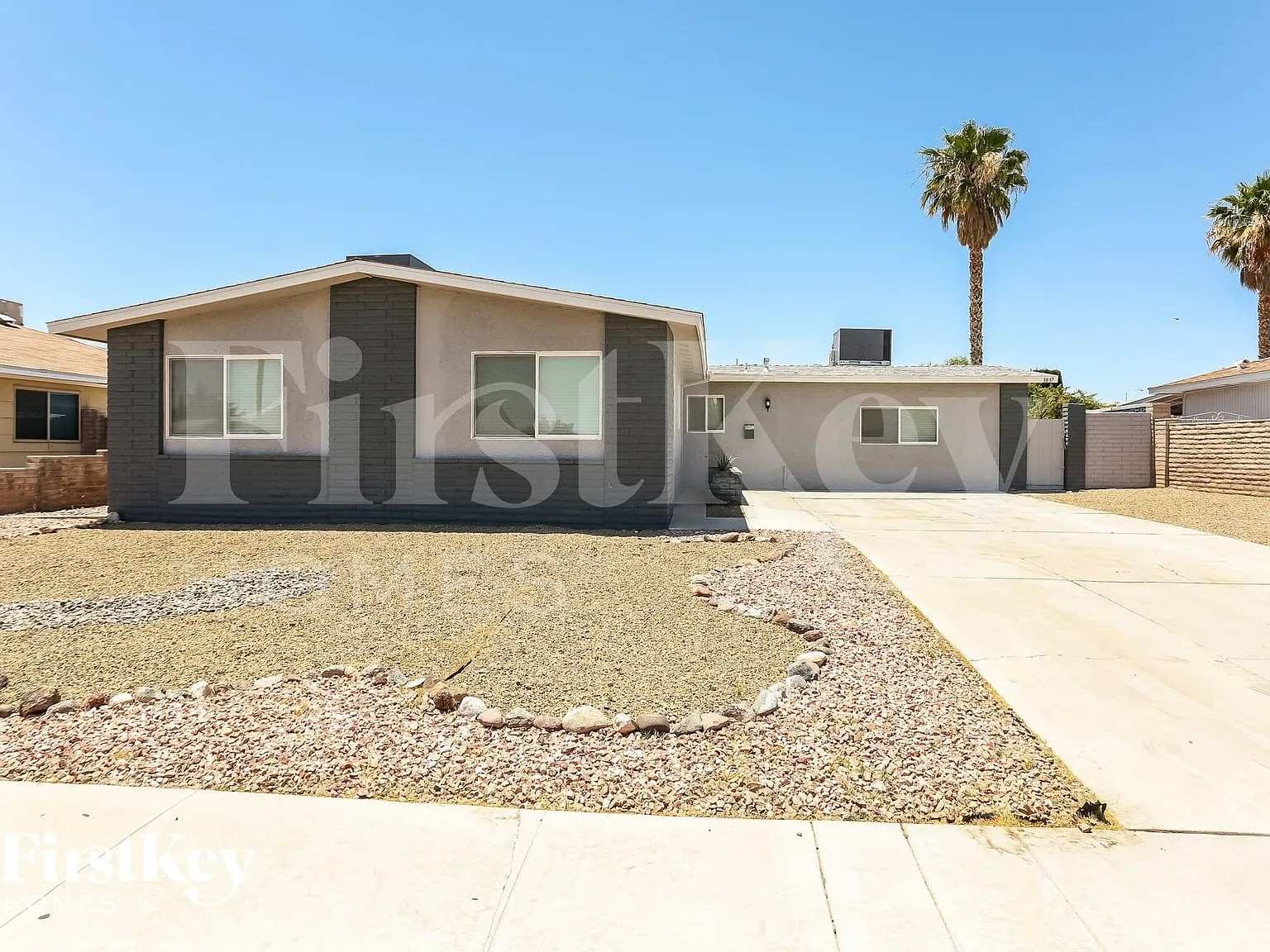 4 bed, 2.0 bath, 1778 sqft, $2,380 — Photo 1