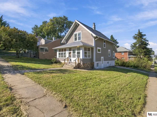 4802 Webster St, Omaha, NE 68132