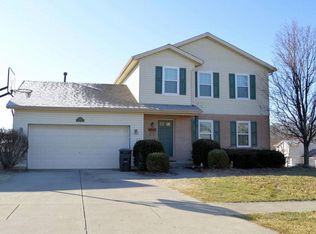 2965 Foxhound Dr, Hamilton, OH 45011