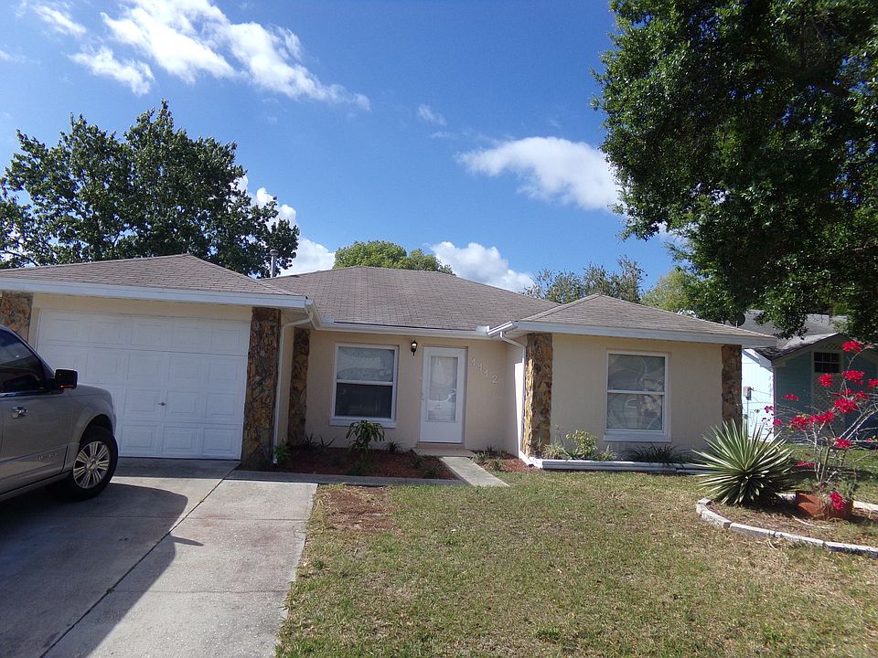 1st image of 1112 Sunshine Way SW