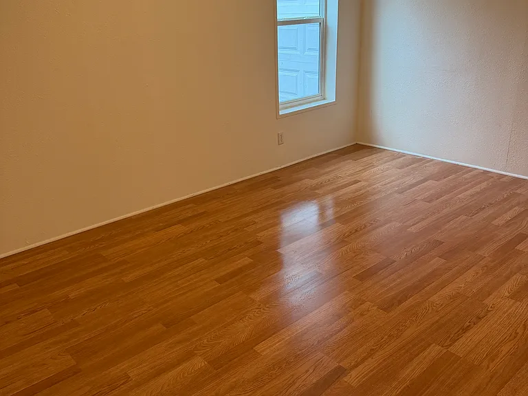 2215 Water Ave NE — Photo 13