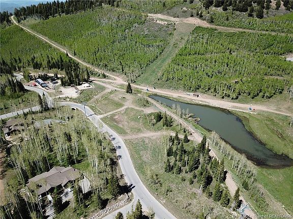 3rd image of 230 White Pine Canyon Rd #230