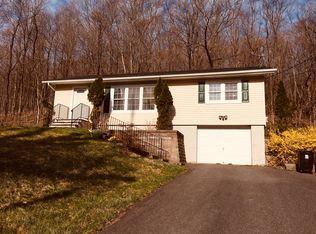 71 Hulsetown Rd, Chester, NY 10918