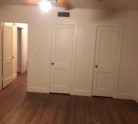 5th image of 1514 S Poplar St