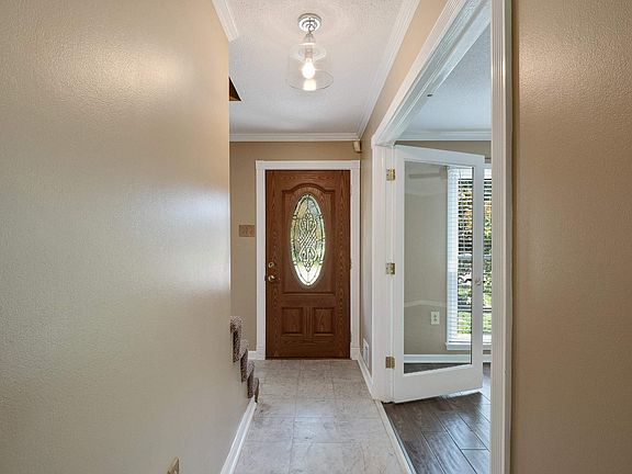 3rd image of 5694 Brenners Pl