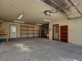 600 Cedar Park Cir, Anchorage, AK 99515