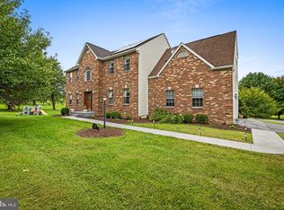 19 Deep Powder Ct, Woodstock, MD 21163