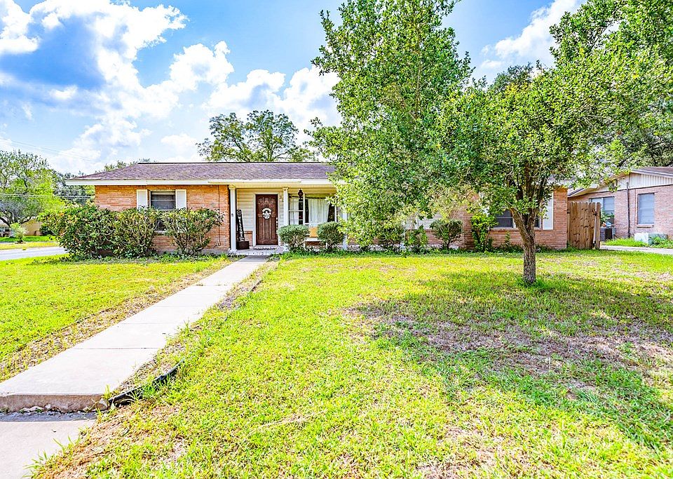 906 E Randall St, Beeville, TX 78102 Zillow