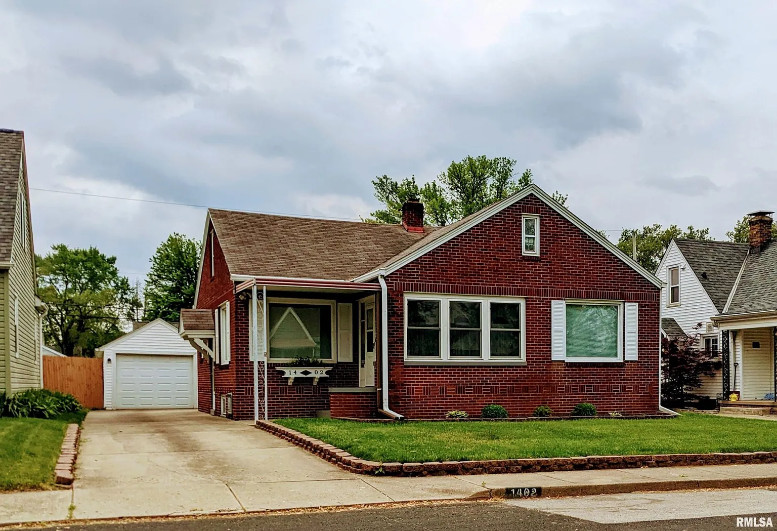 1402 W Circle Rd photo 1