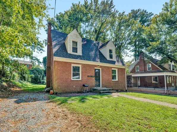 843 Hundley St, Martinsville, VA 24112