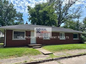 1500 S Harlan Ave, Evansville, IN