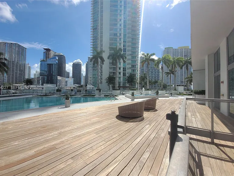 90 SW 3rd St #2208 — Photo 49