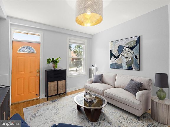 2nd image of 1648 Kramer St NE