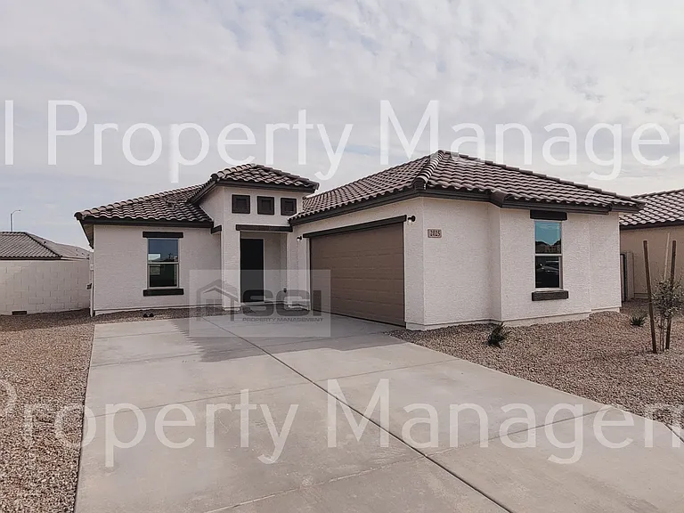 2025 E Velvet Pl — Photo 6