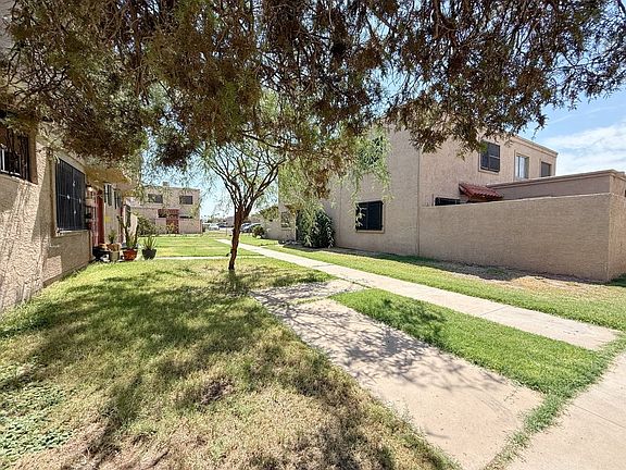 2nd image of 4031 W Mesquite Ln