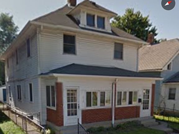 2nd image of 822 Harlan St