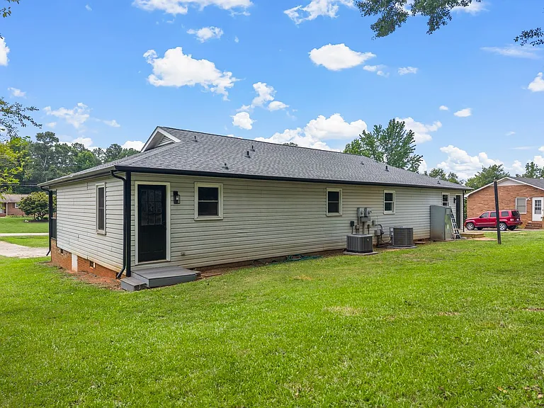126 McBeth Rd — Photo 20