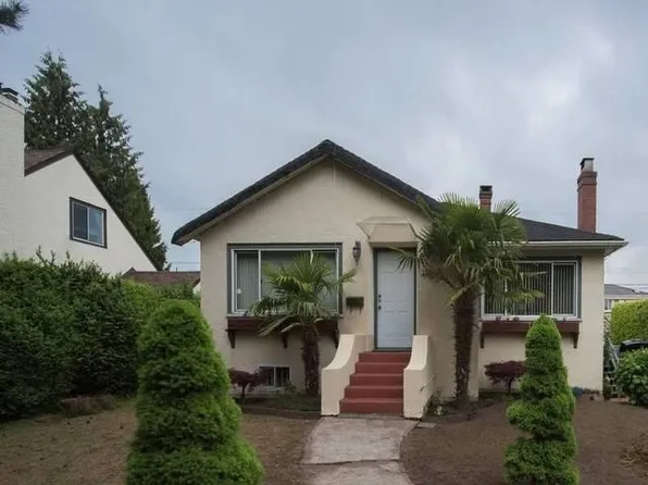 395 W 49th Ave, Vancouver, BC V5Y 2Z9
