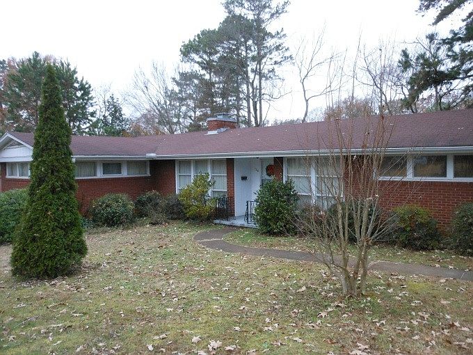1st image of 106 Norwood Ct