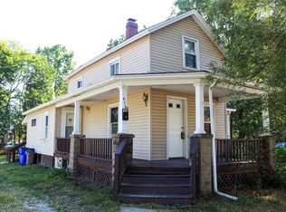 825 W Highland Ave, Ravenna, OH 44266