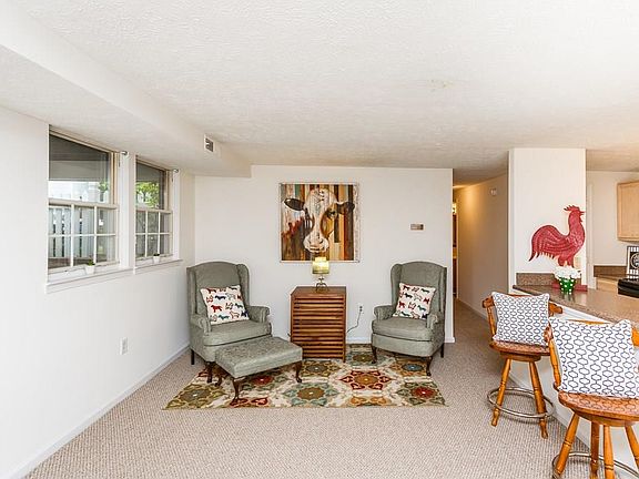 3rd image of 9395 London Tower Ct Unit 603