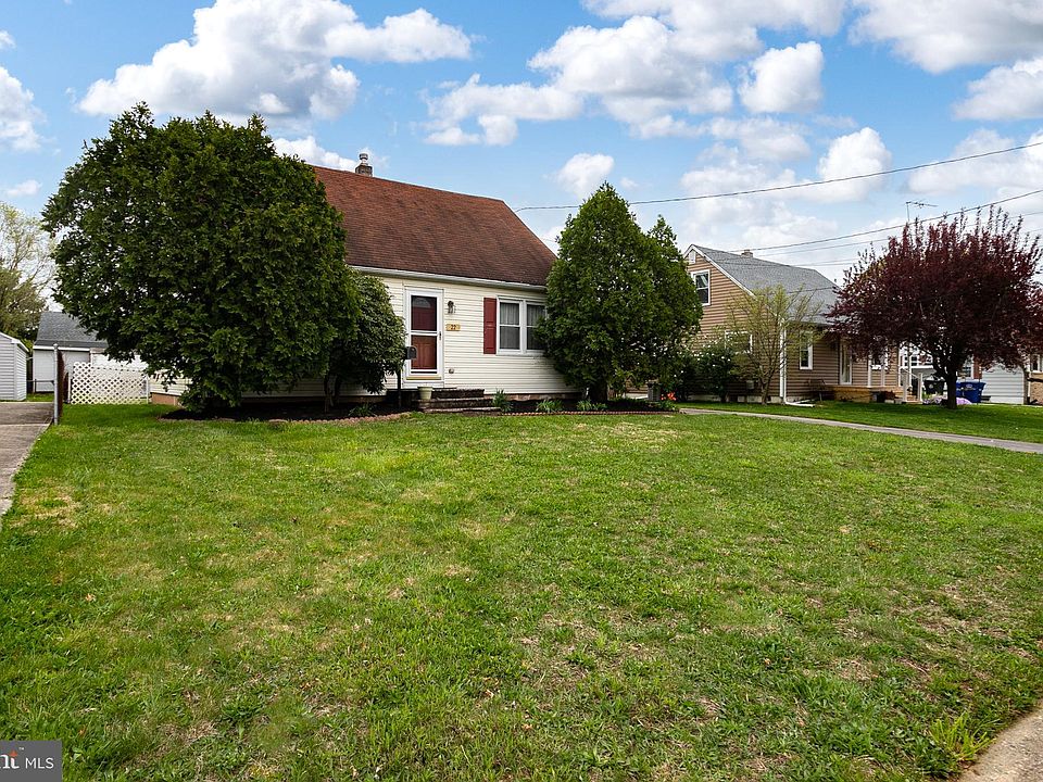 22 Charles Bossert Dr, Bordentown, NJ 08505 Zillow
